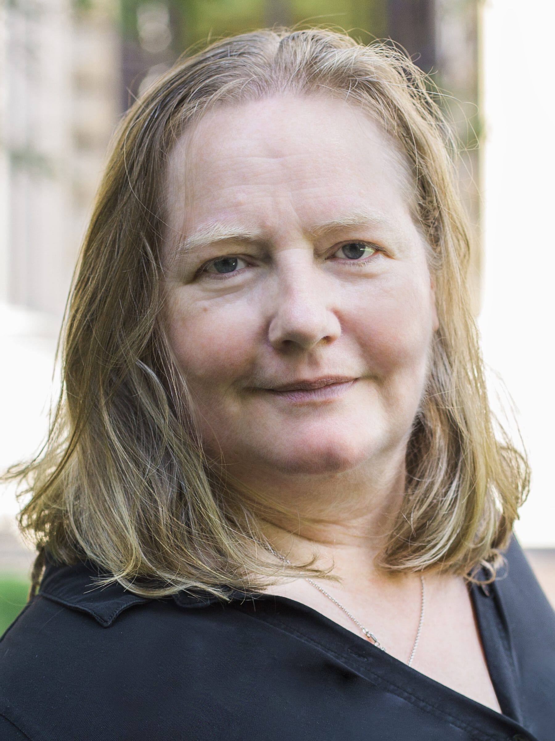 Emily Bell Harvard Business School Digital Initiative